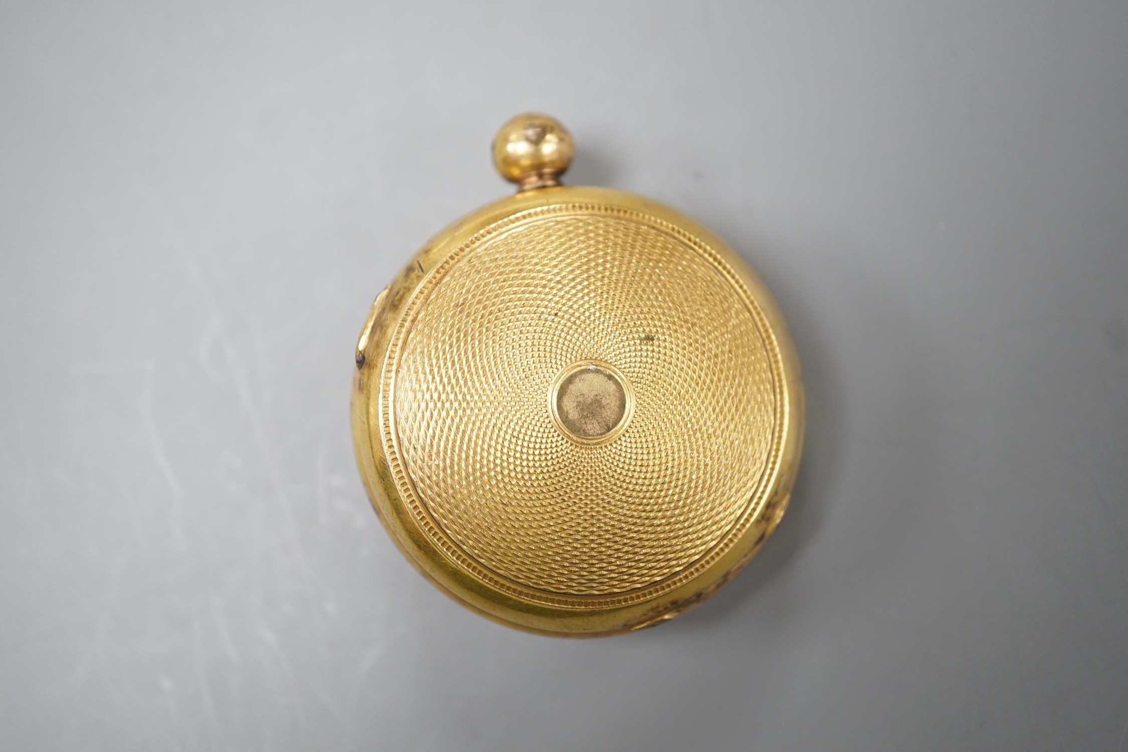 An early 19th century gilt metal verge pocket watch (a.f.).